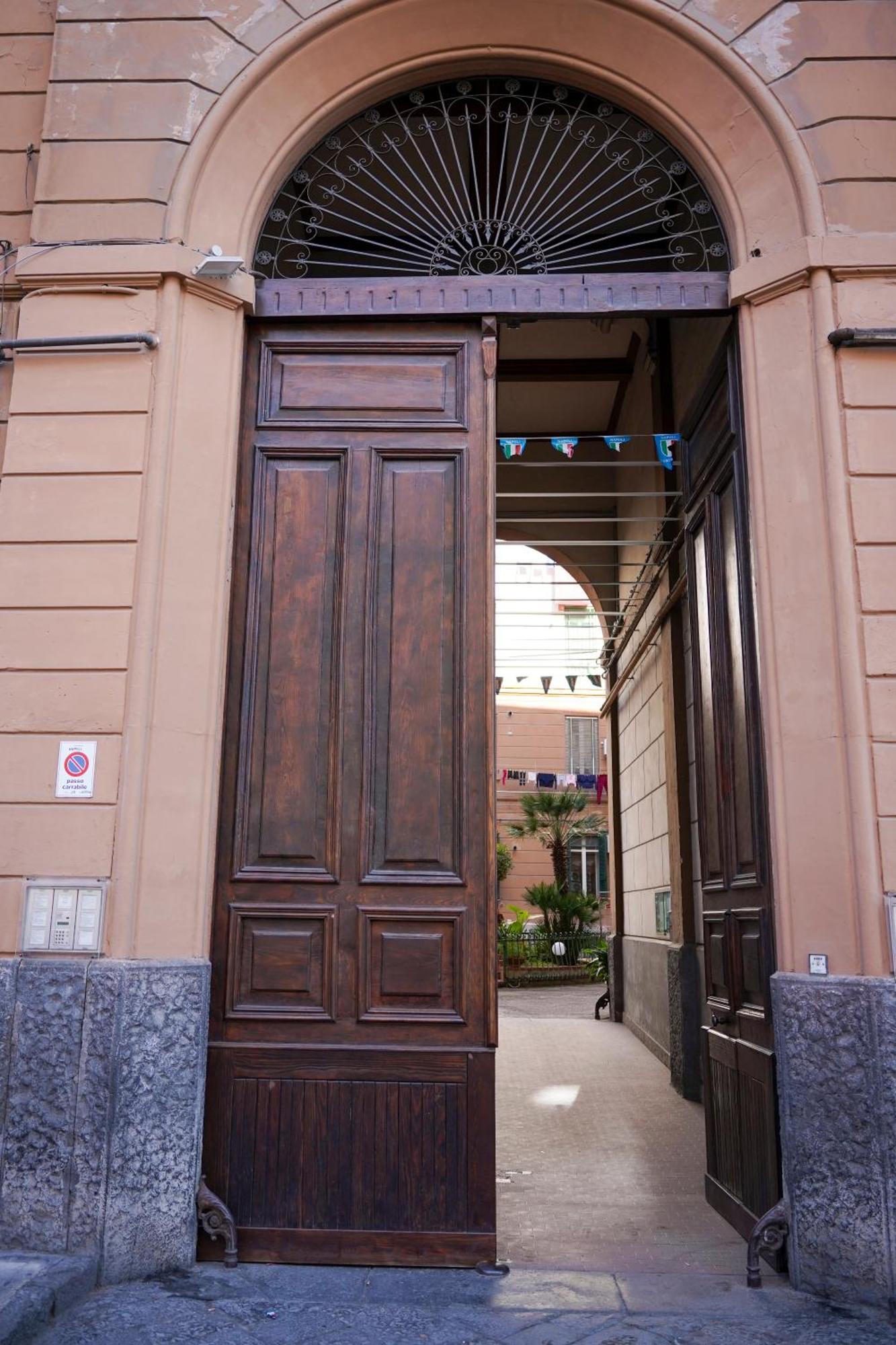Incanto Naples